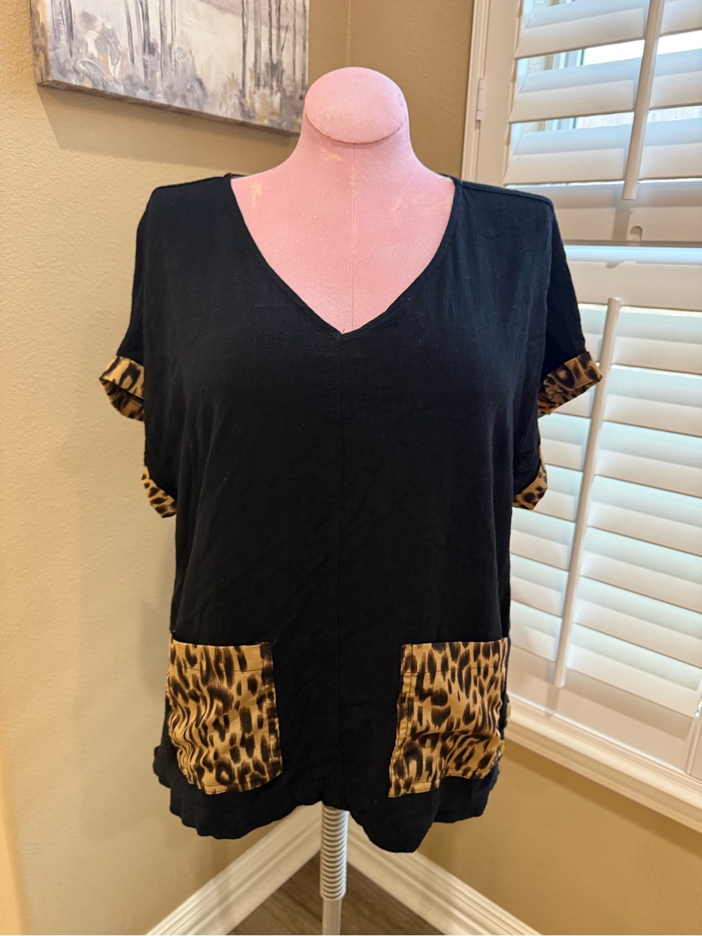 Umgee Black V-Neck Tunic with Leopard Trim